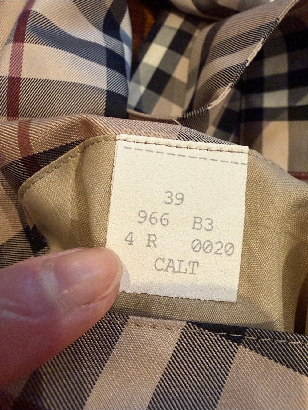 Burberry Beige Plaid Double-Breasted Trench Coat - Picture 15 of 15